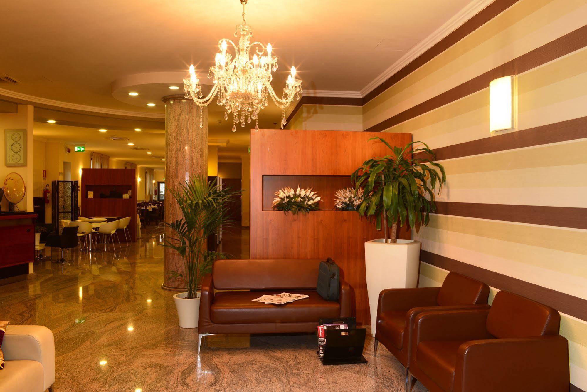 Hotel Iacone Chieti Eksteriør bilde